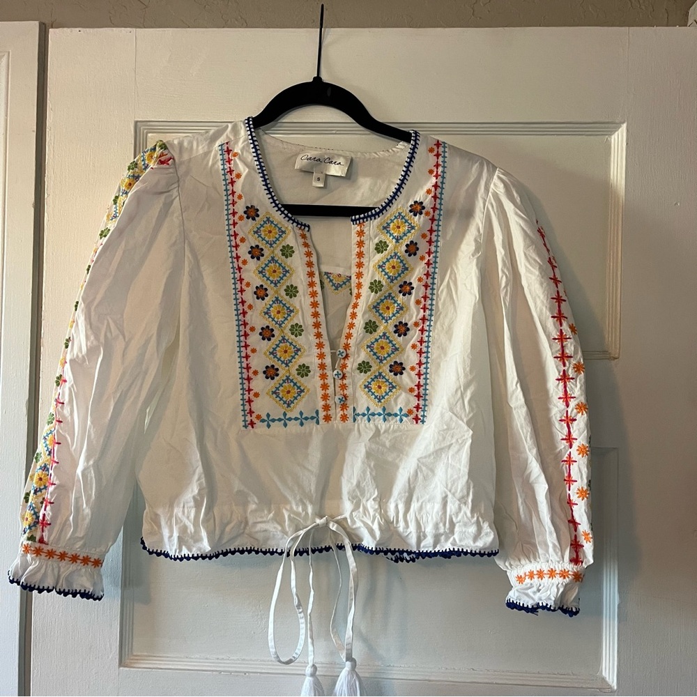 Cara Cara Embroidered Blouse